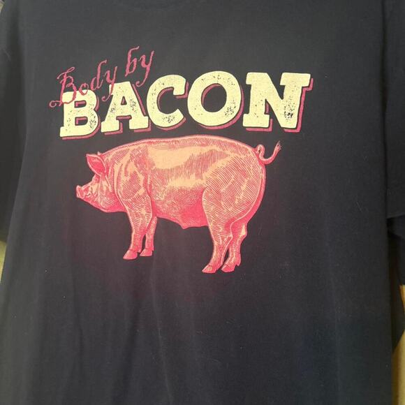 Body By Bacon Black Graphic T-Shirt Funny Pig Shirt - Picture 3 of 4